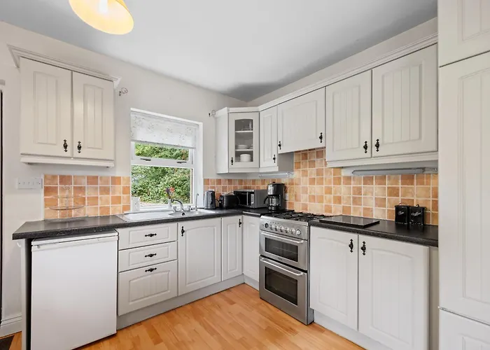 Mountshannon cottage *