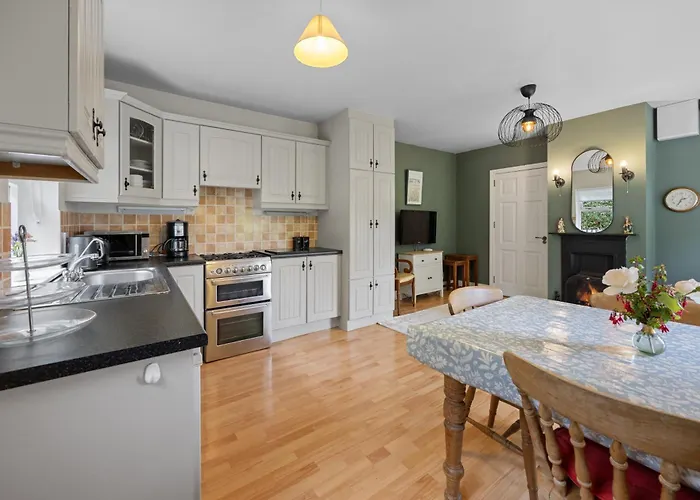 Mountshannon cottage Mountshannon